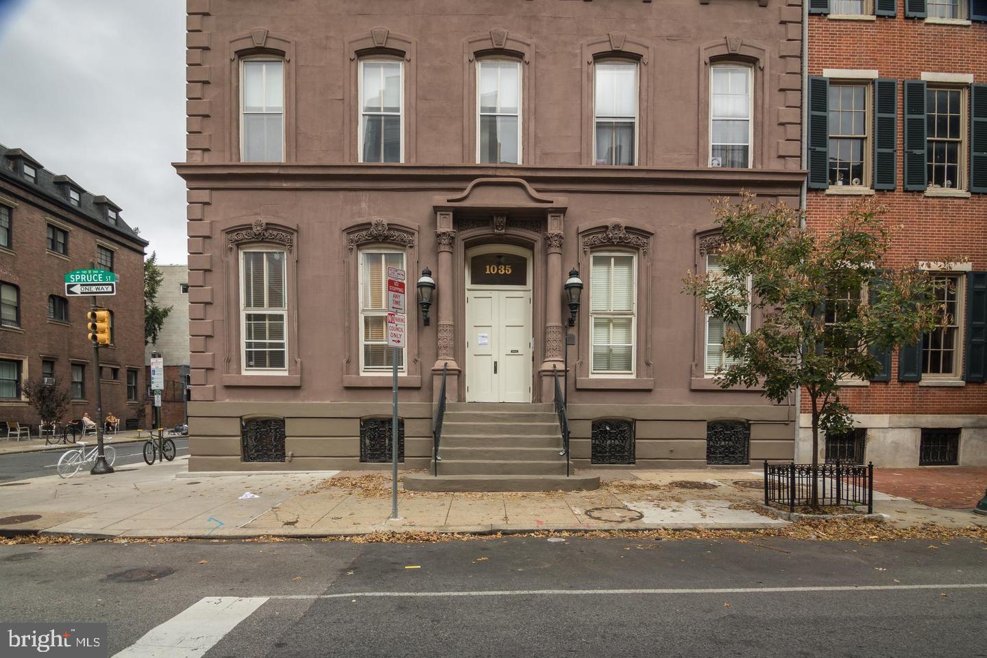 1035 Spruce St #204