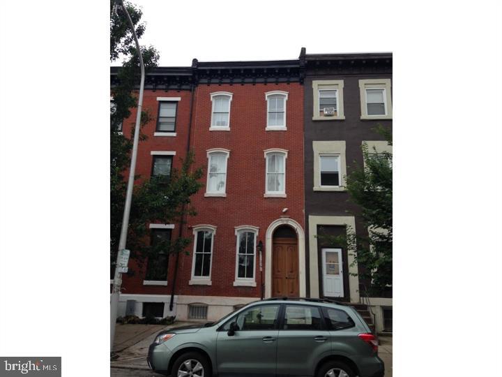1832 GREEN ST #1R