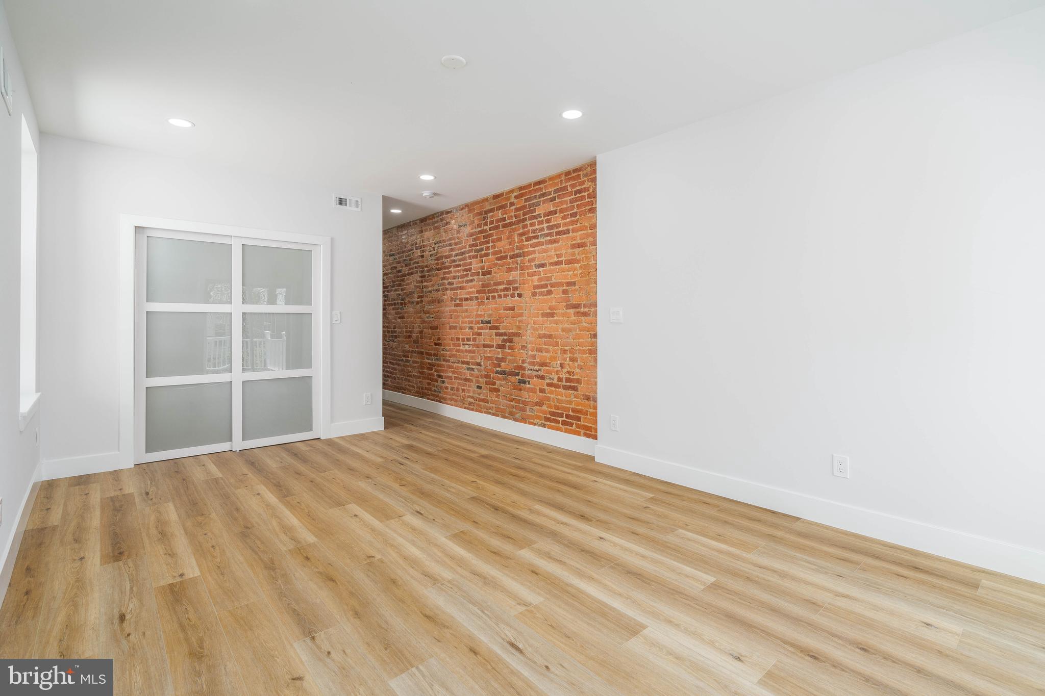 2228 N 15TH STREET