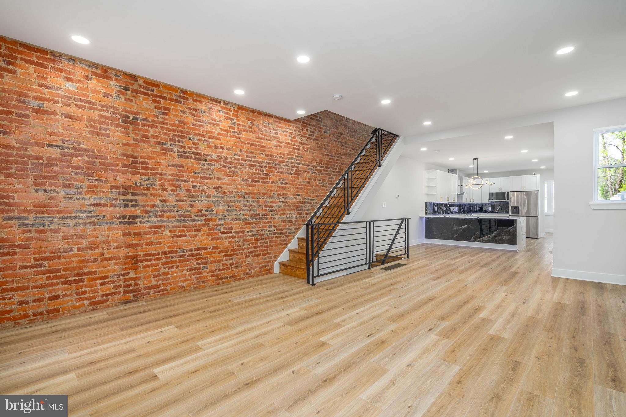 2228 N 15TH STREET
