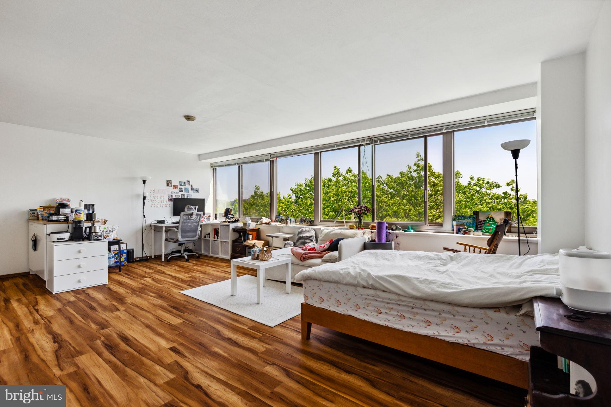 2401 Pennsylvania Ave #8b26