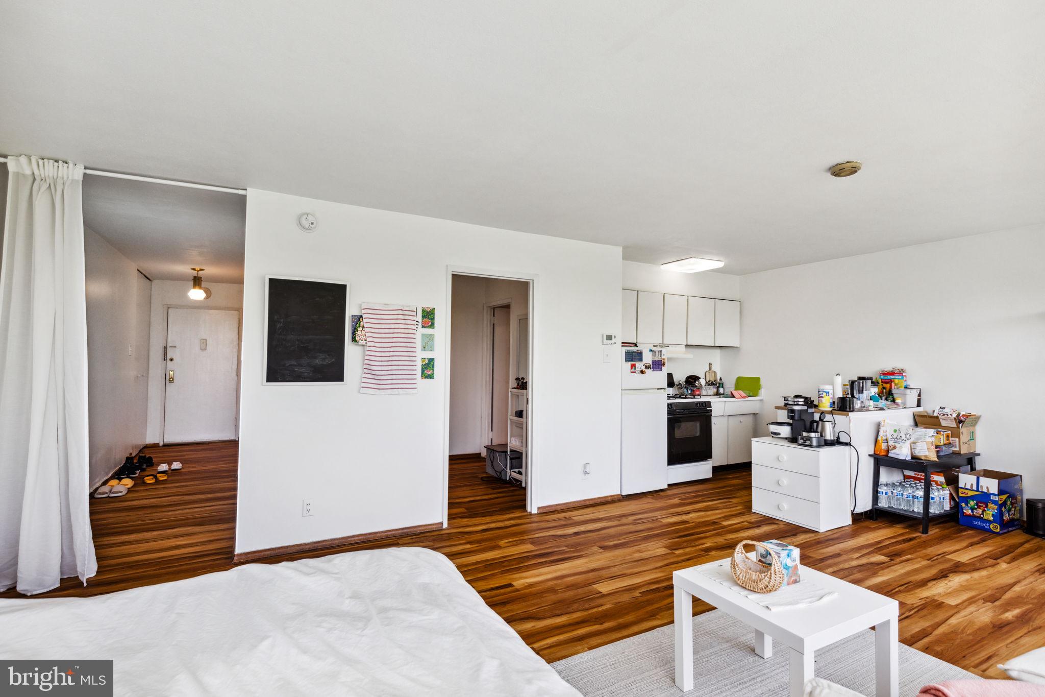 2401 Pennsylvania Ave #8b26