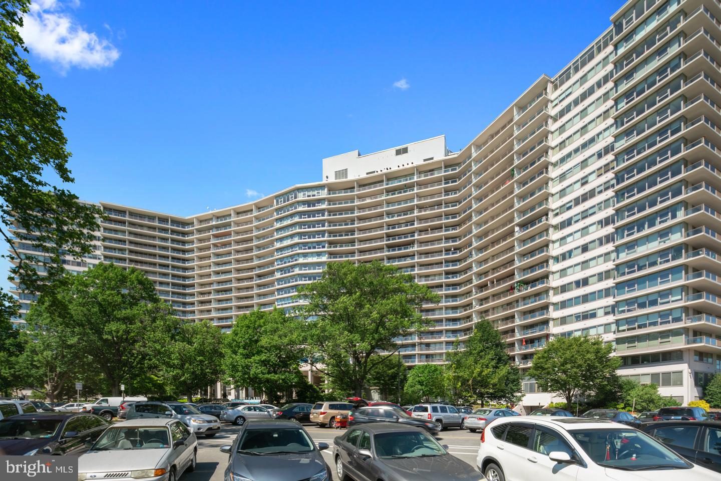 2401 Pennsylvania Ave #8b26