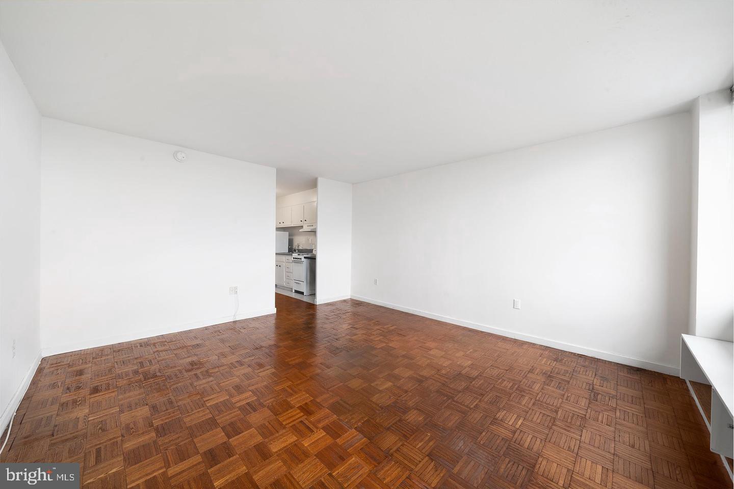 604 S WASHINGTON SQ #2313