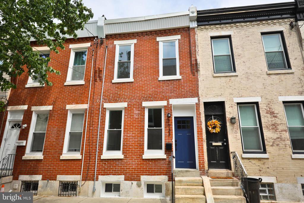1933 Hoffman St
