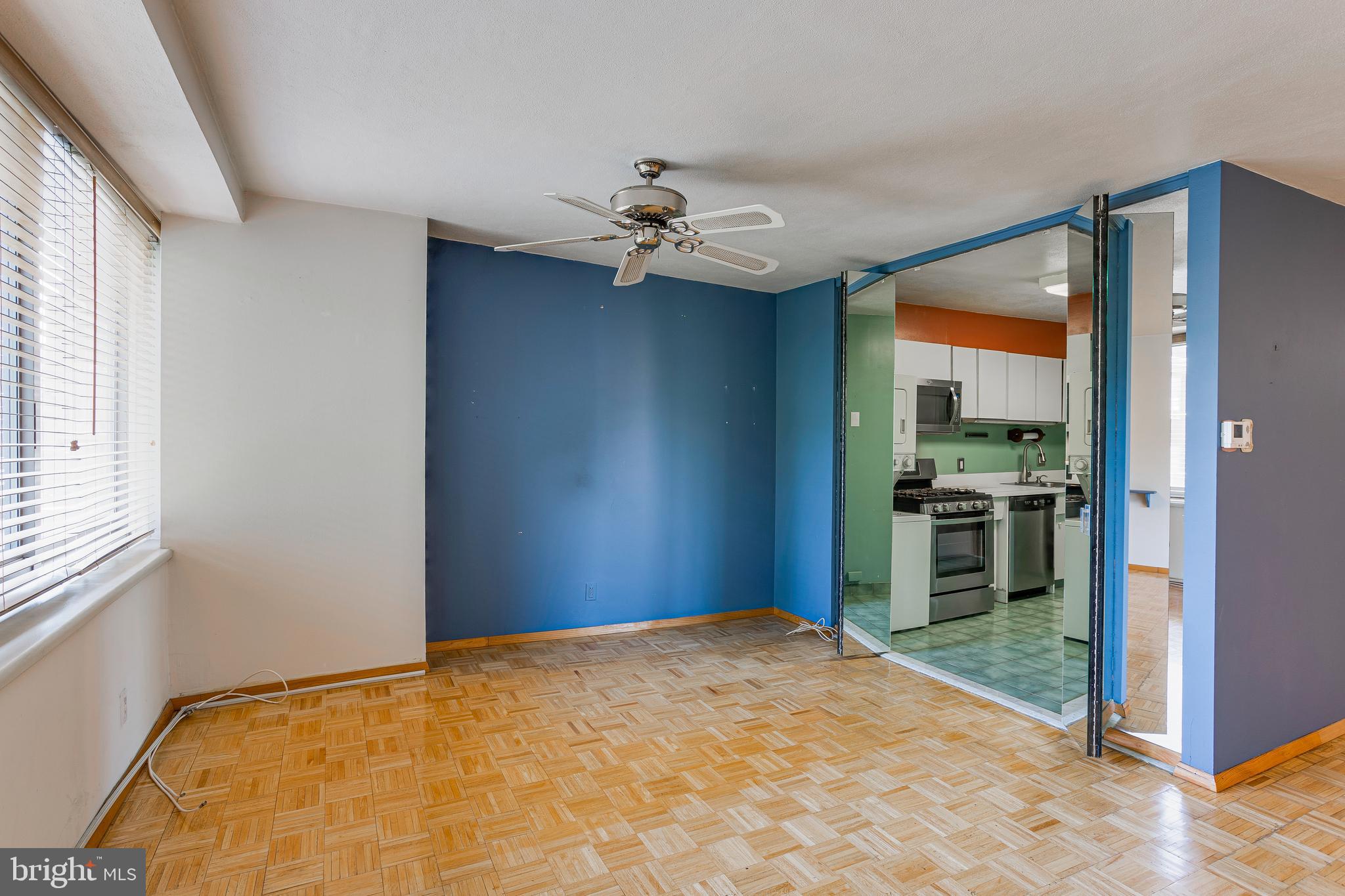 2401 PENNSYLVANIA AVE #3B27