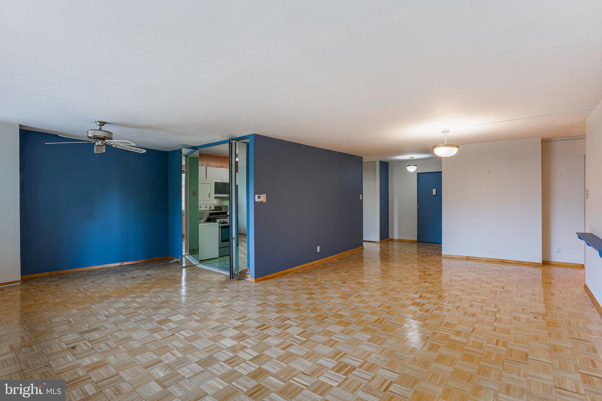 2401 PENNSYLVANIA AVE #3B27