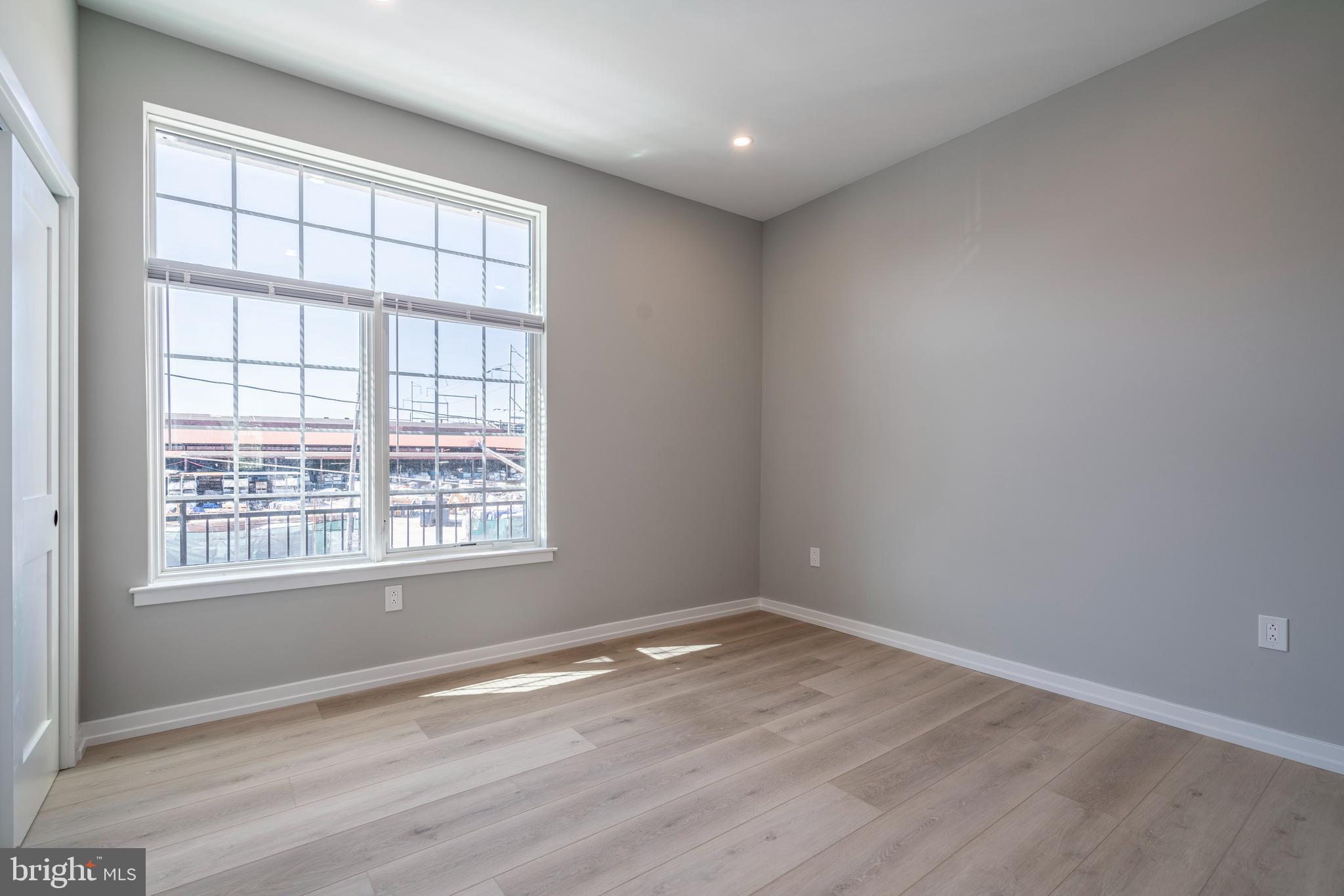 2401 WASHINGTON AVE #2A