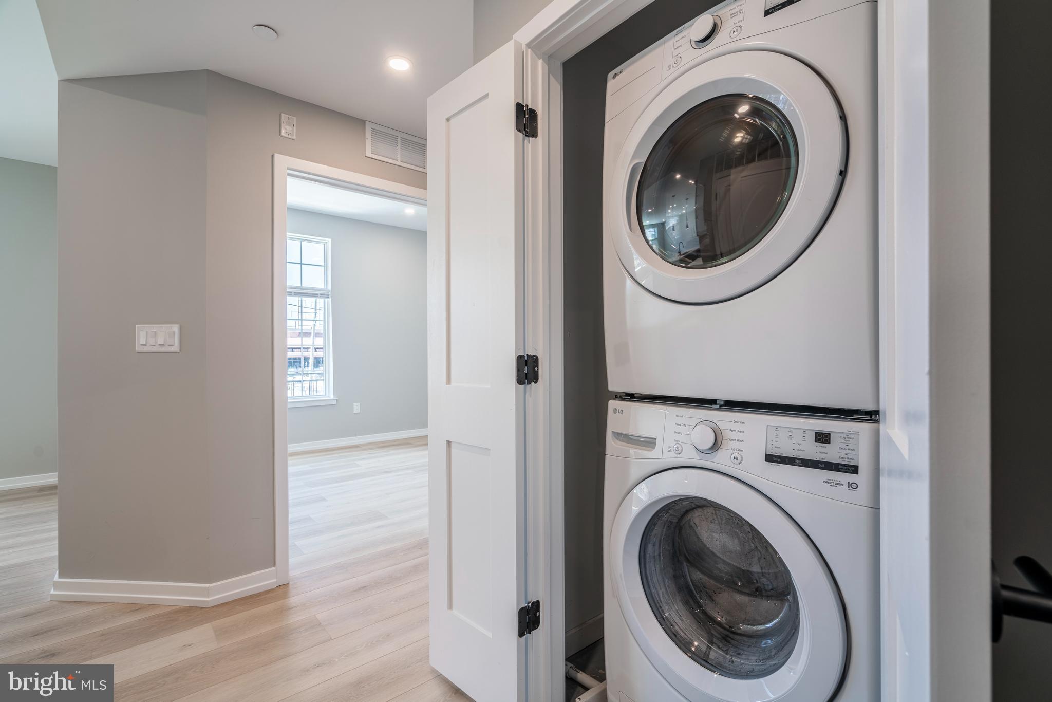 2401 WASHINGTON AVE #2A