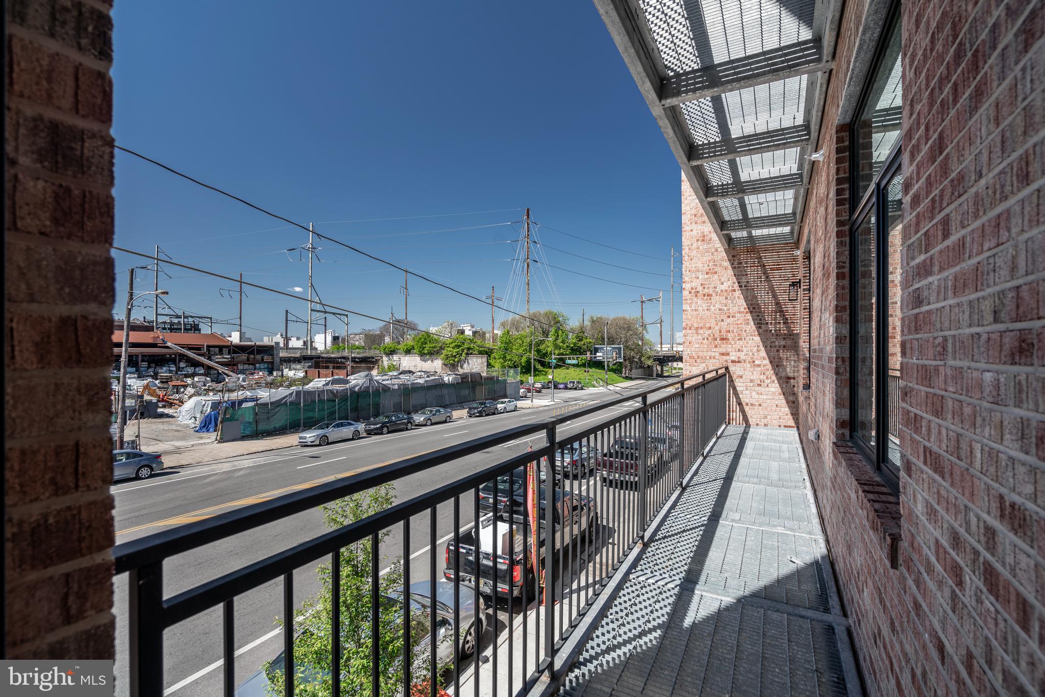 2401 WASHINGTON AVE #2A