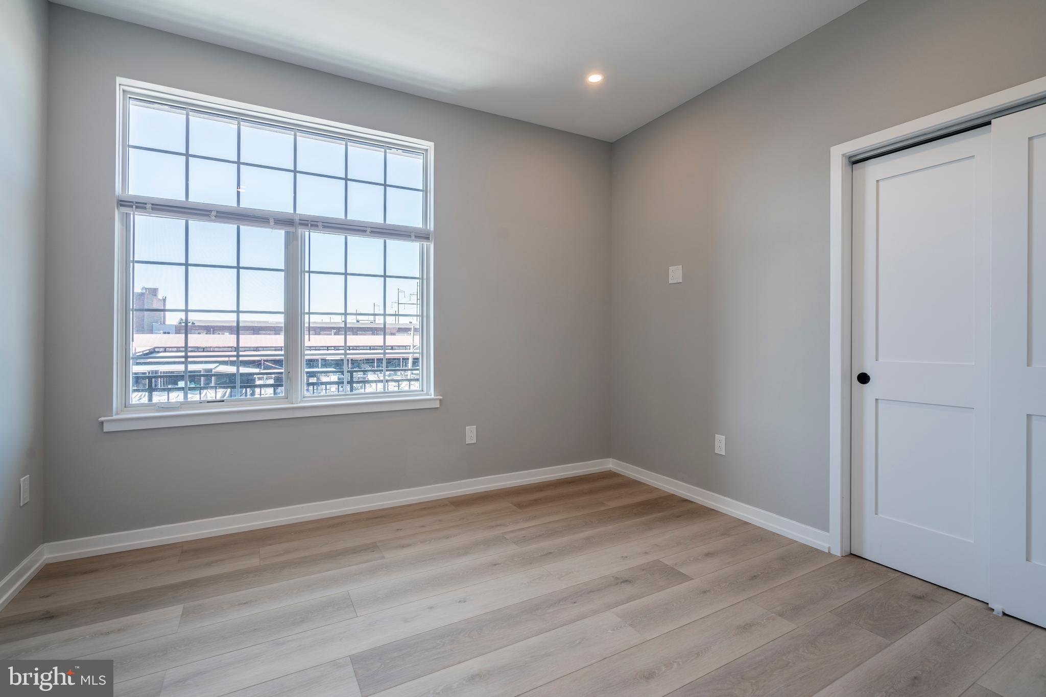 2401 WASHINGTON AVE #3A