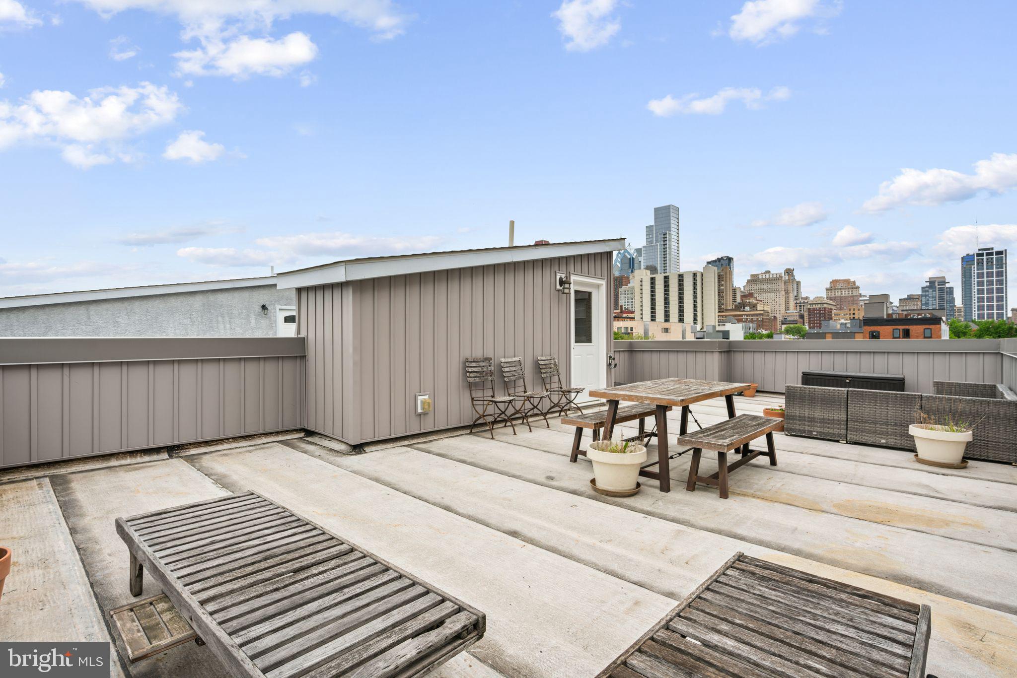 1213 Fitzwater St #A