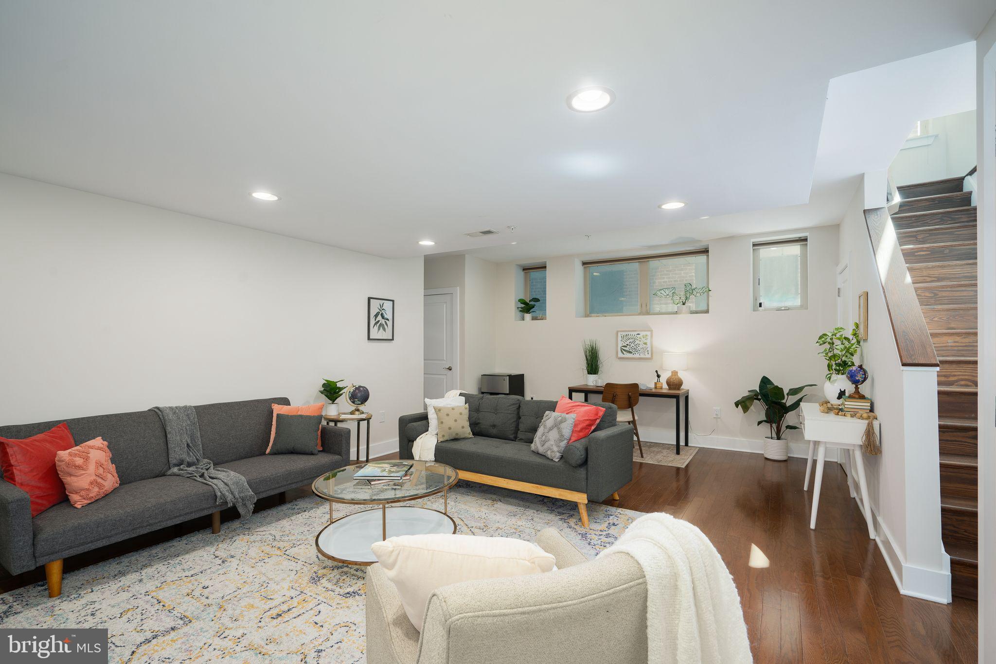 1213 Fitzwater St #A