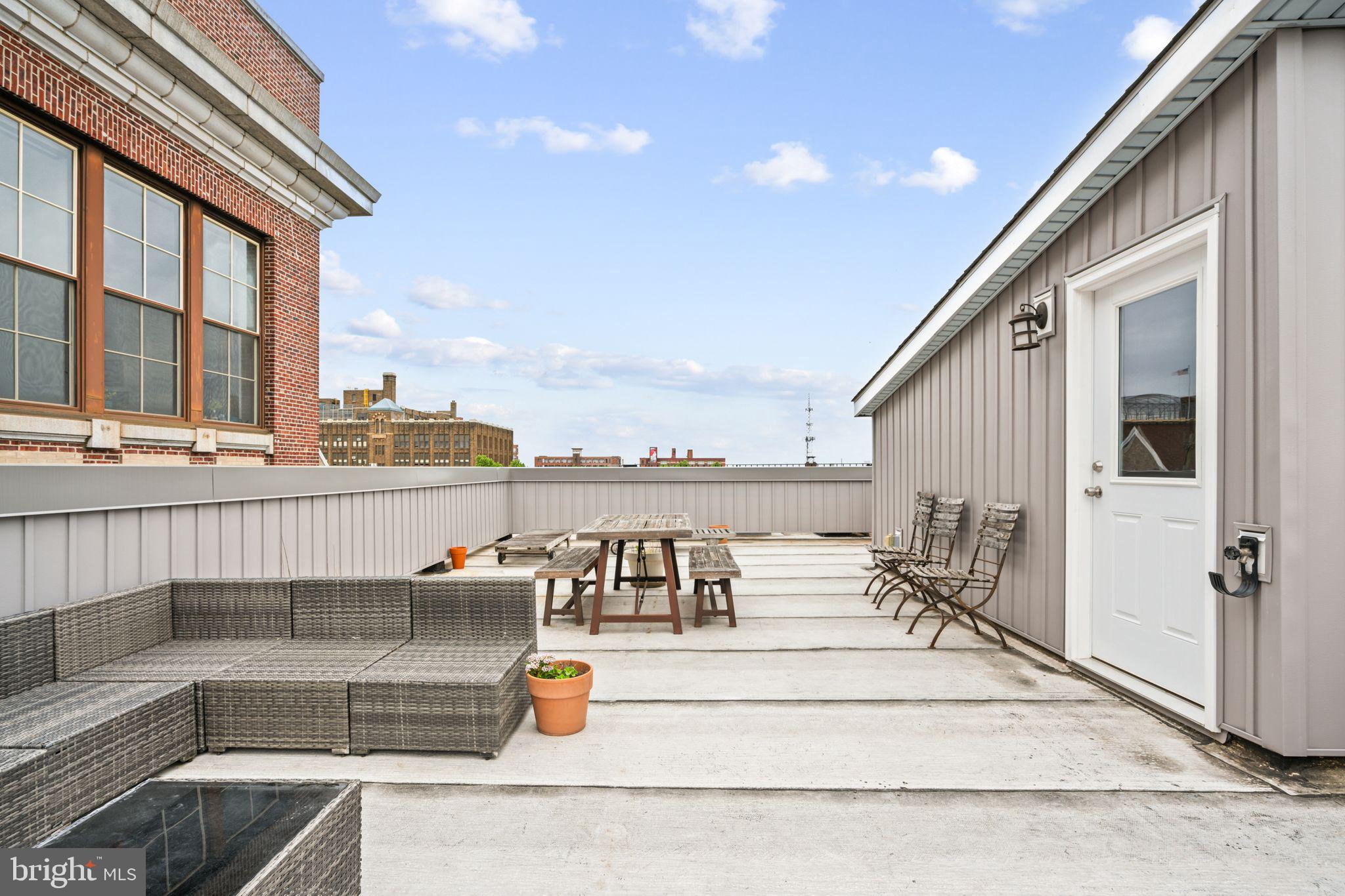 1213 Fitzwater St #A