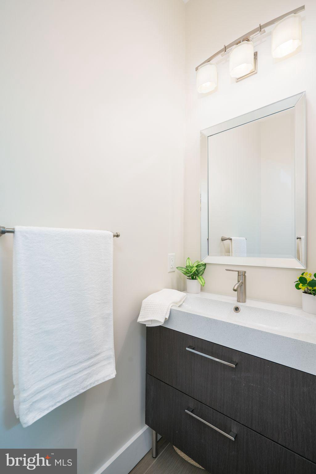 1213 Fitzwater St #A