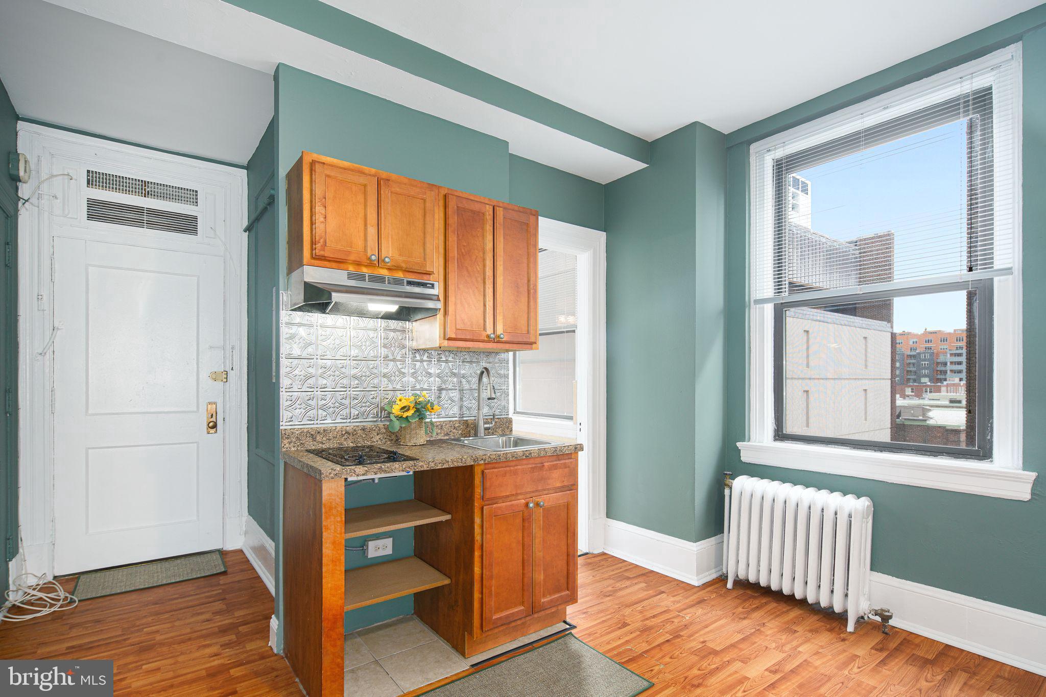 1324 Locust St #626