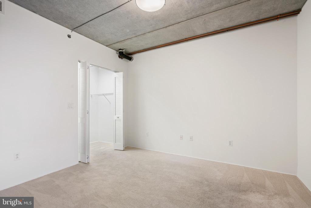 1352 SOUTH ST #308