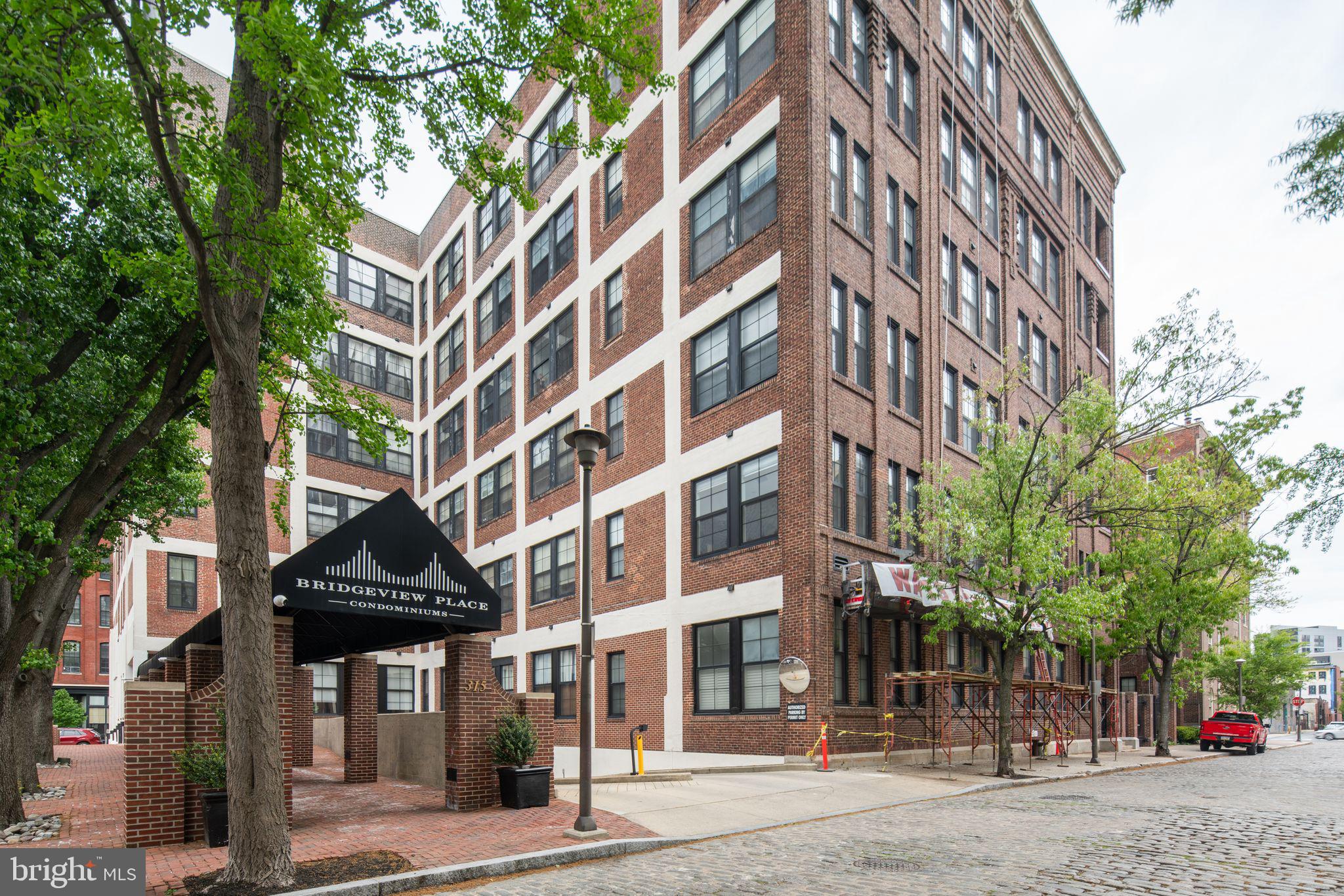 315 NEW ST #204