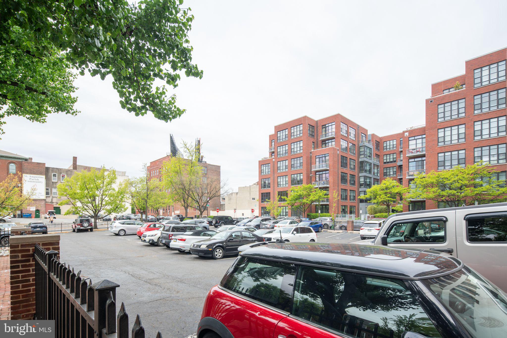 315 NEW ST #204