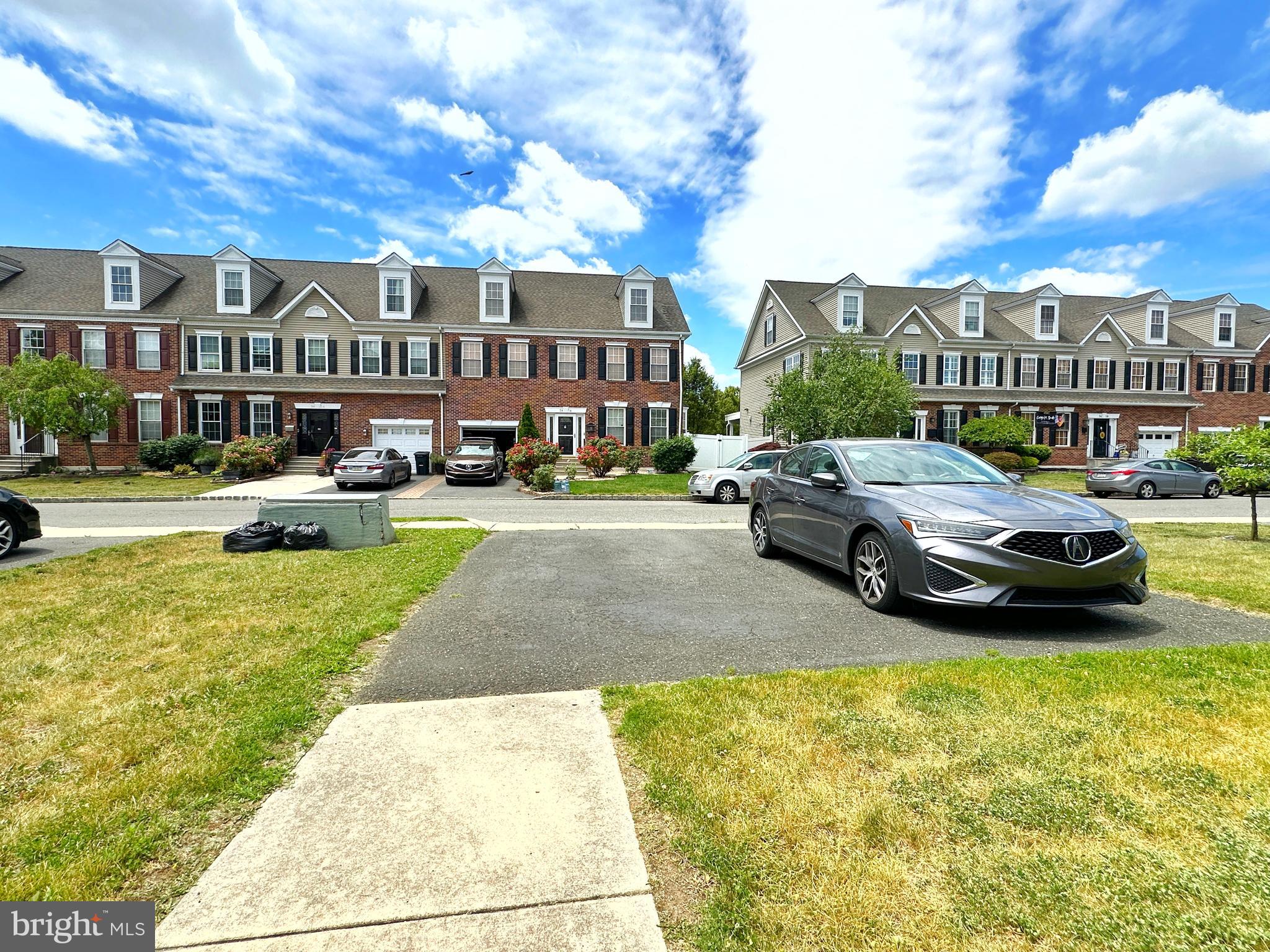 3417 Trevi Ct