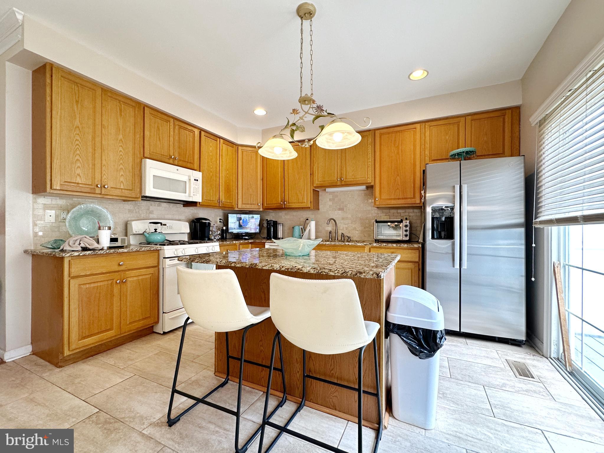 3417 Trevi Ct