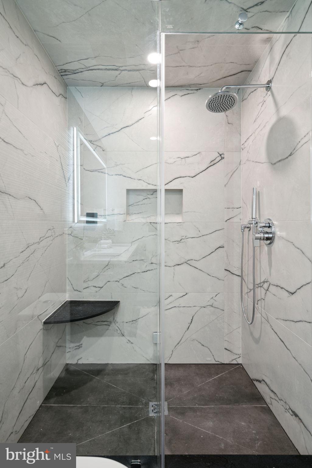 160-64 N 2nd St #201