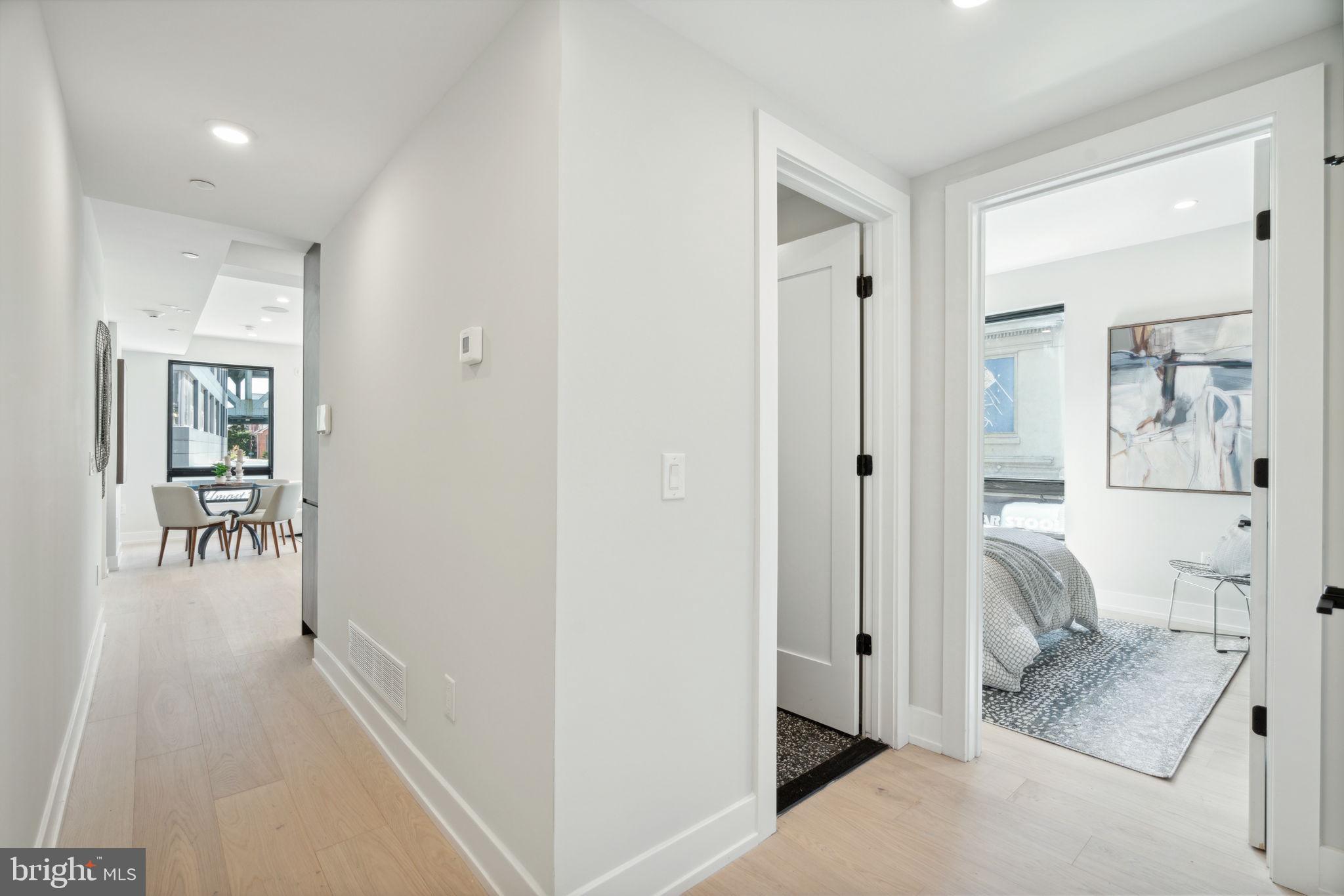 160-64 N 2nd St #201