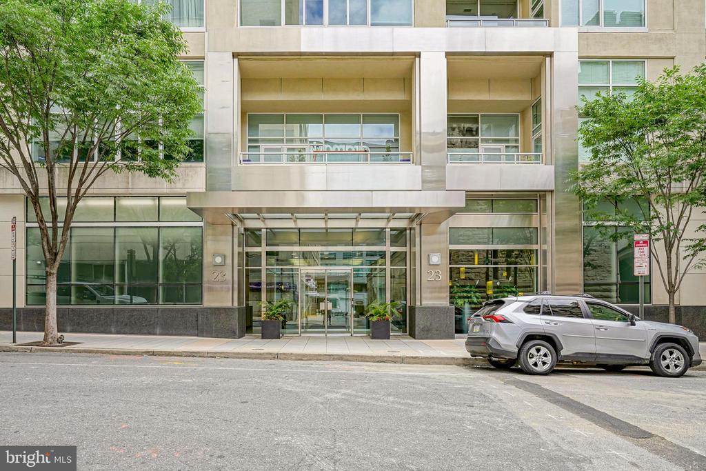 23 S 23rd St #4h
