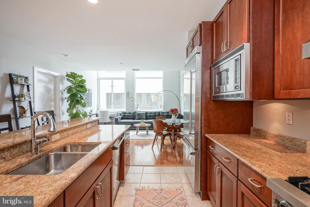23 S 23rd St #4h