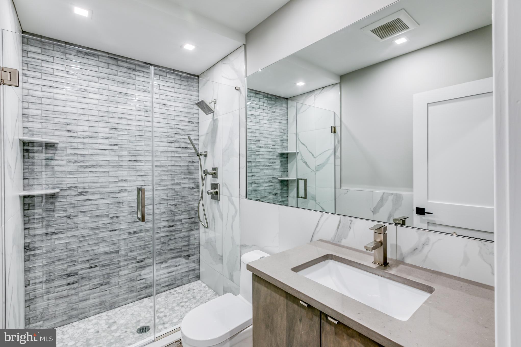 2026 SPRING GARDEN ST #1B