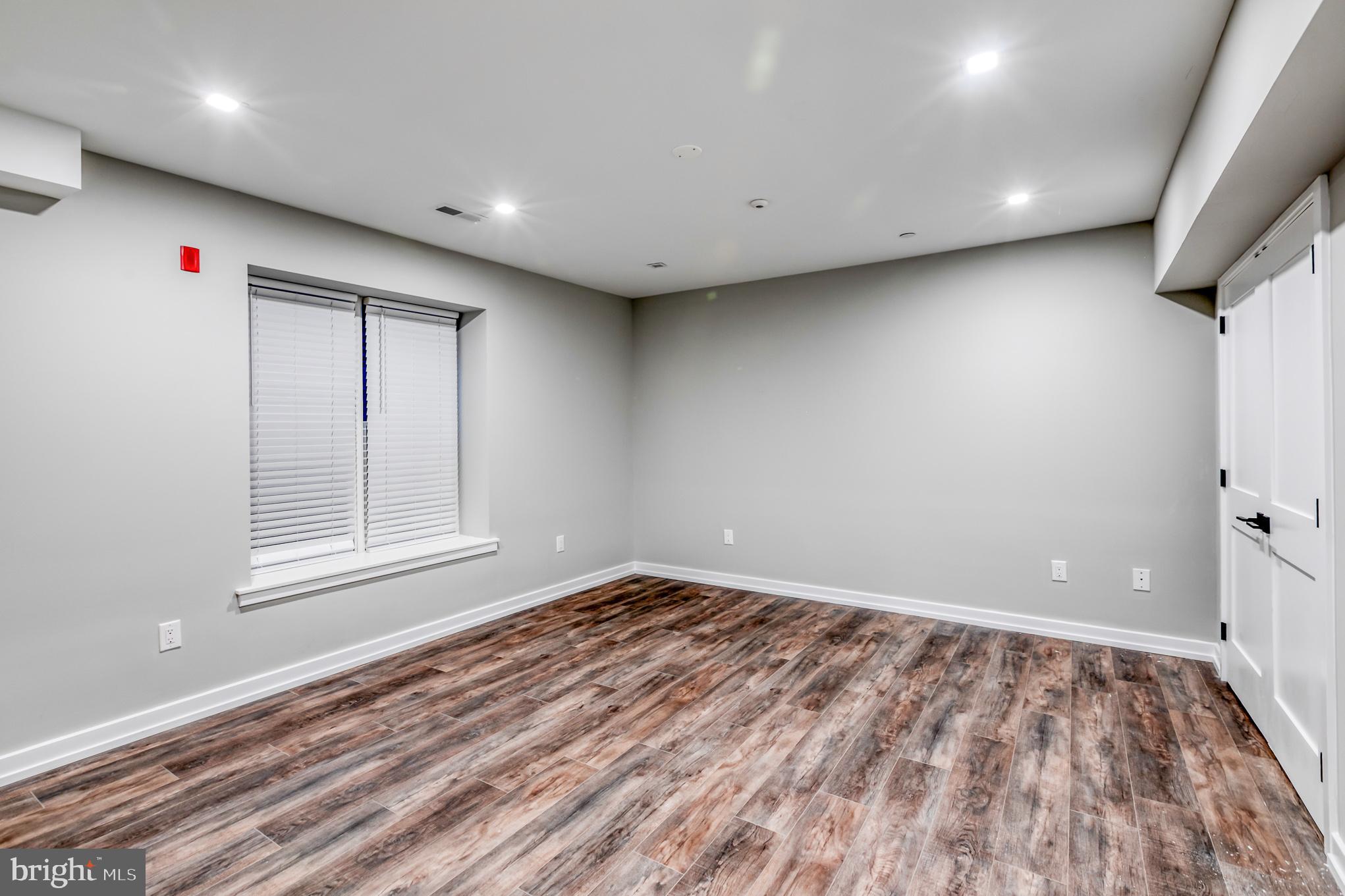 2026 SPRING GARDEN ST #1B