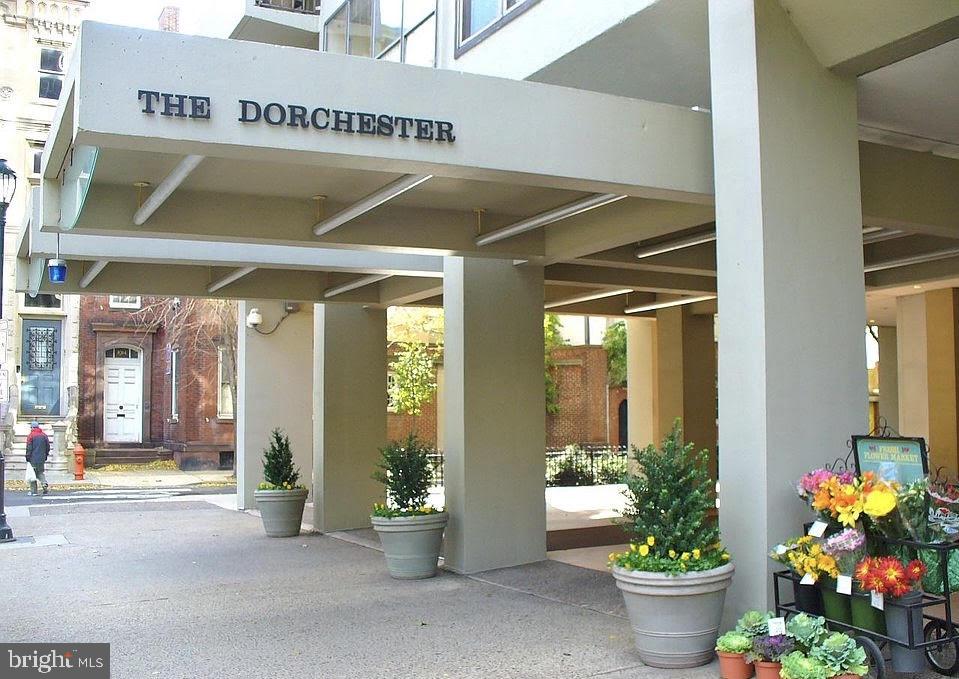 224-30 W Rittenhouse Sq #2918