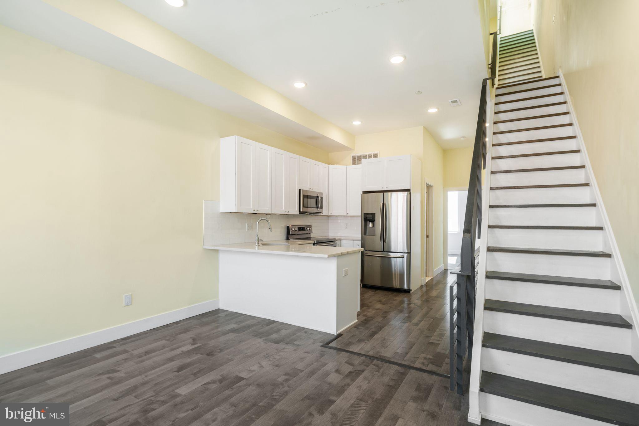 1949 N 4TH #2