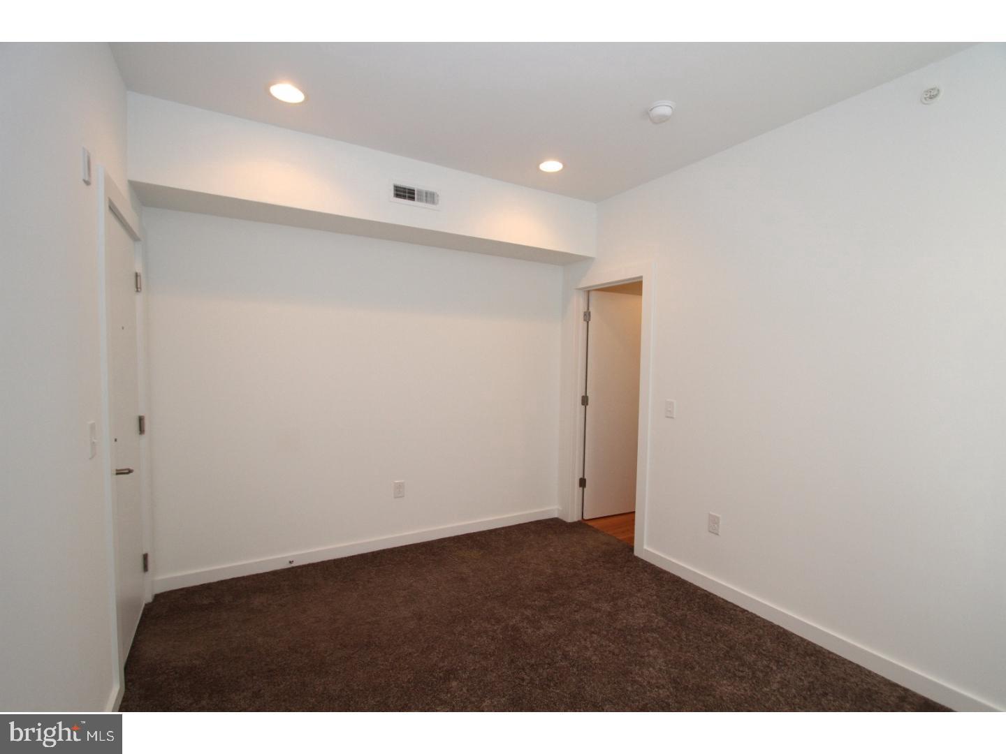 3118-20 RICHMOND ST #6