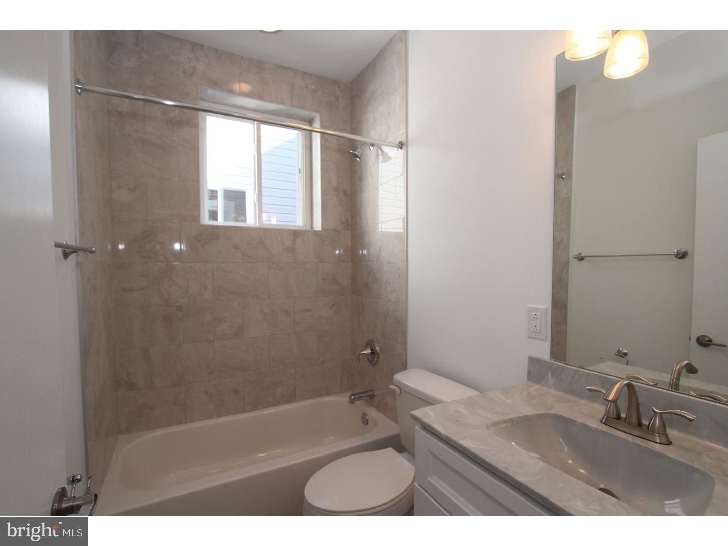 3118-20 RICHMOND ST #6