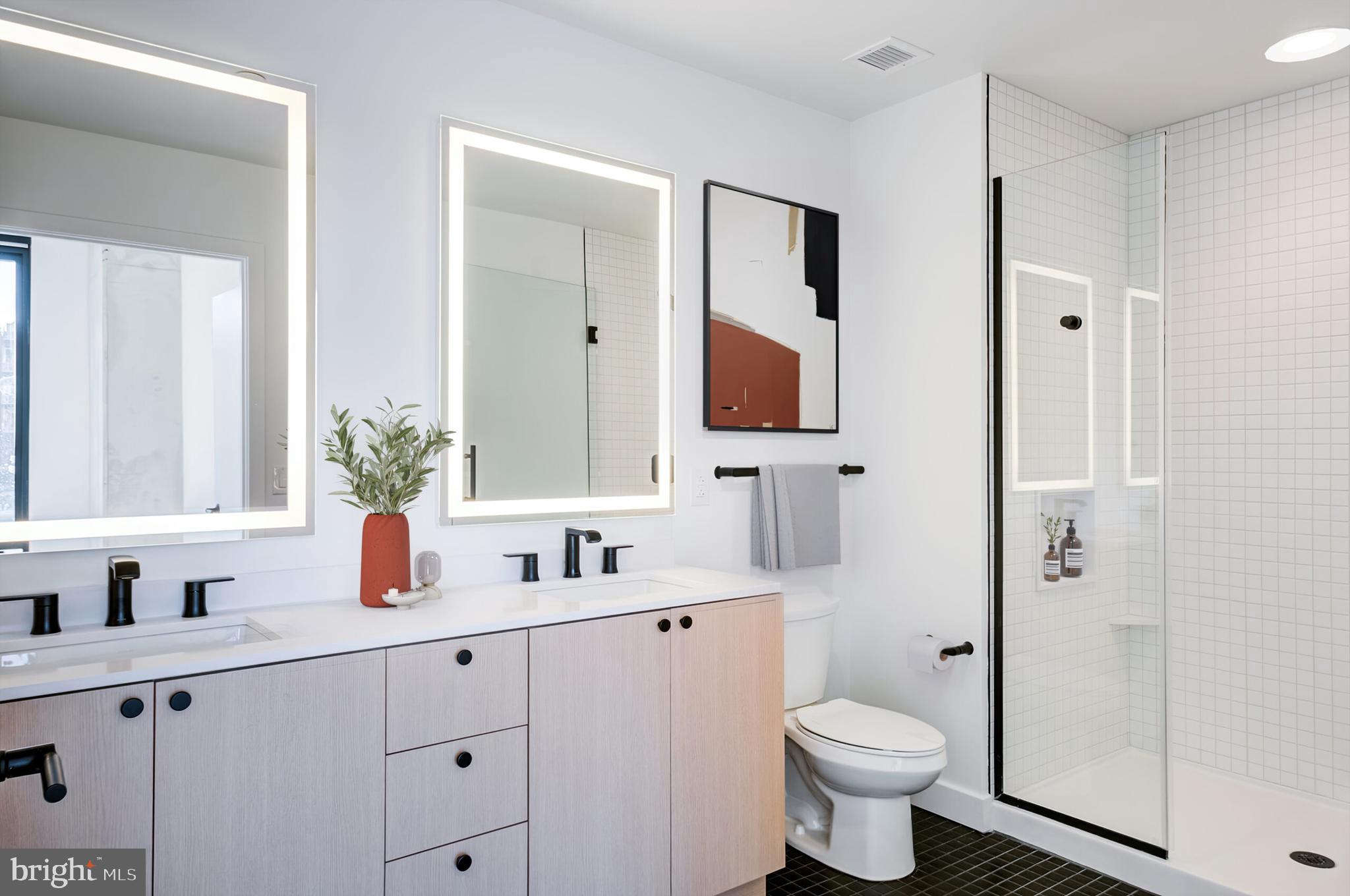 1134 SANSOM ST #1B-PH1907