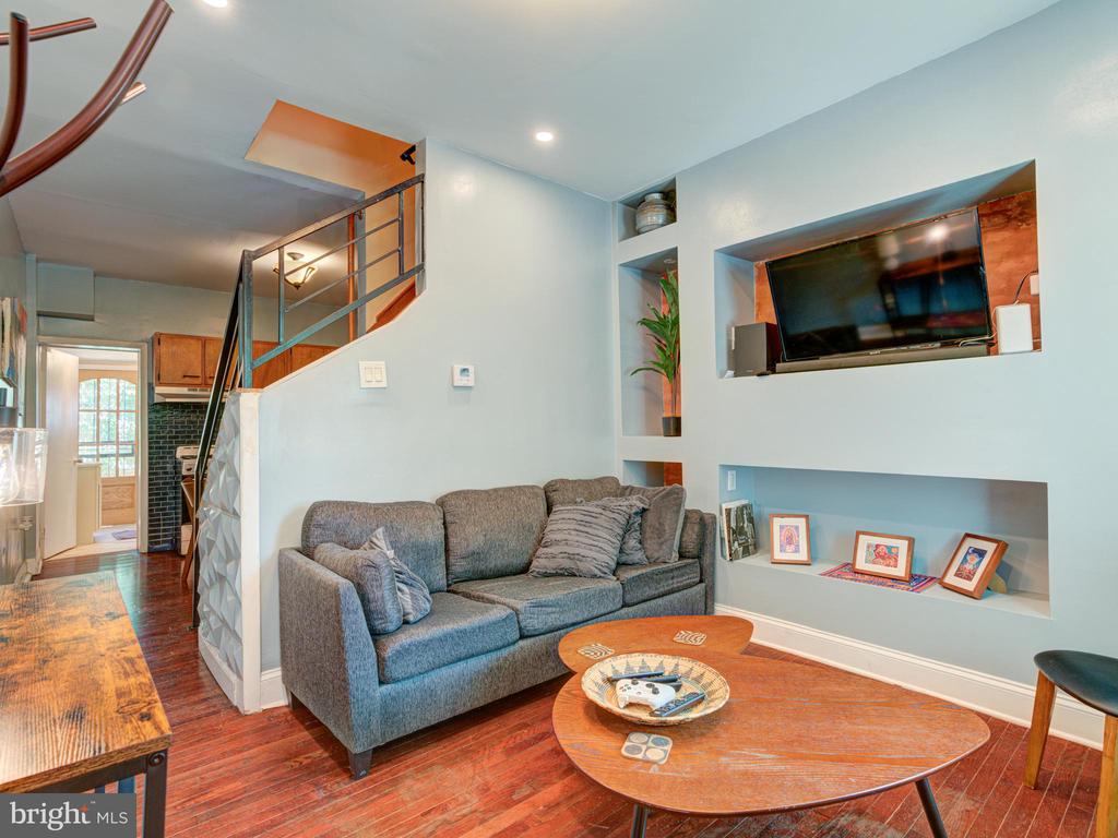 2669 Martha St