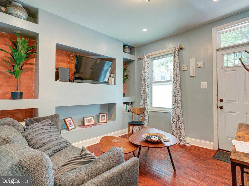2669 Martha St