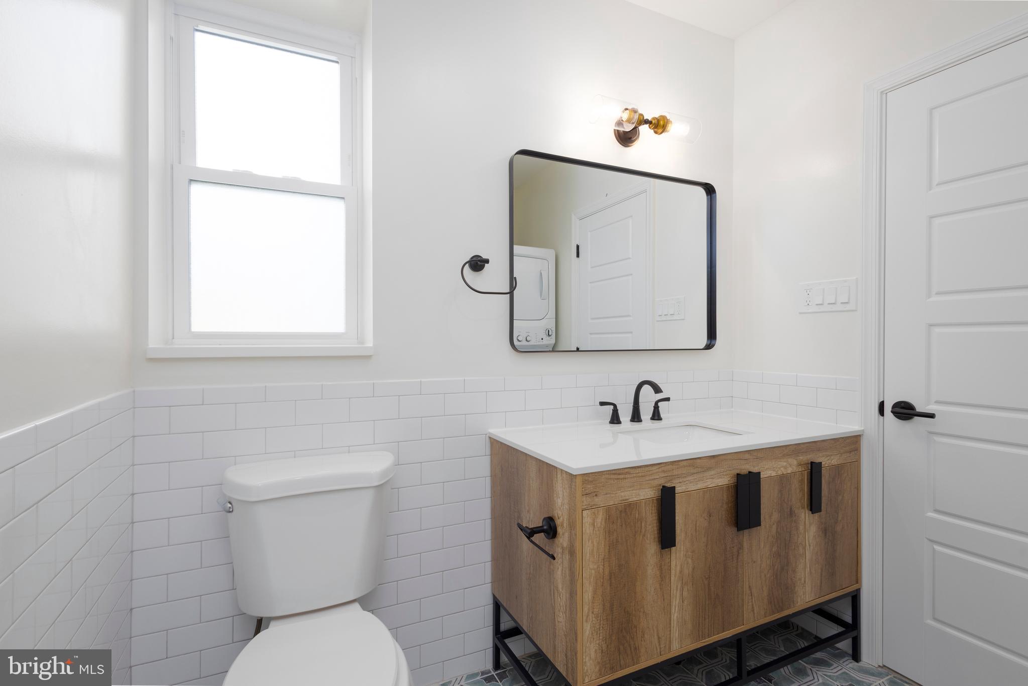 5813 WILLOWS AVE #3F