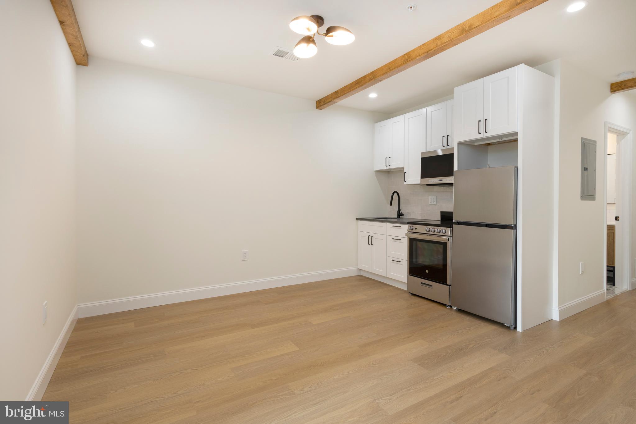 5813 WILLOWS AVE #3F