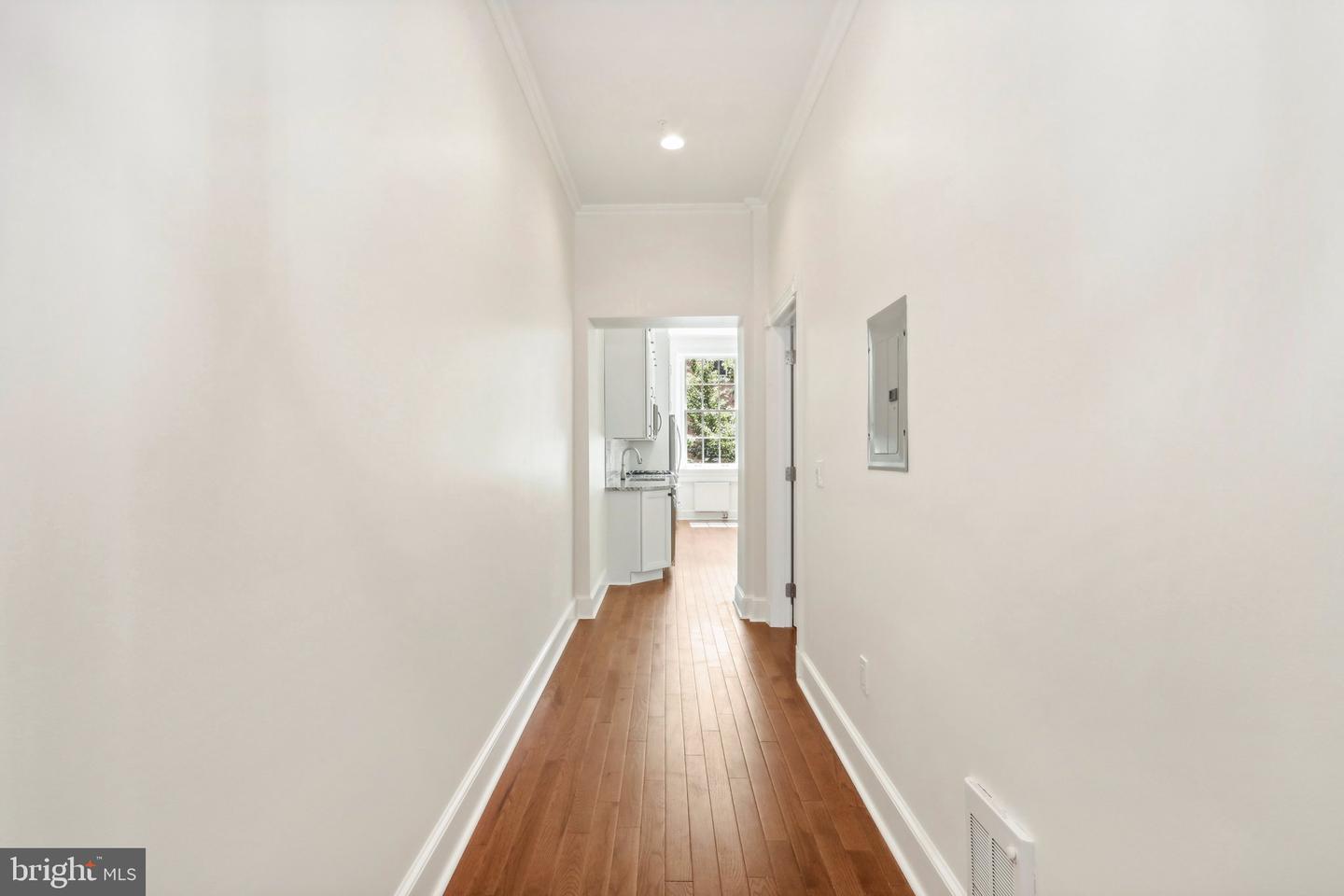 1215 Spruce St #201