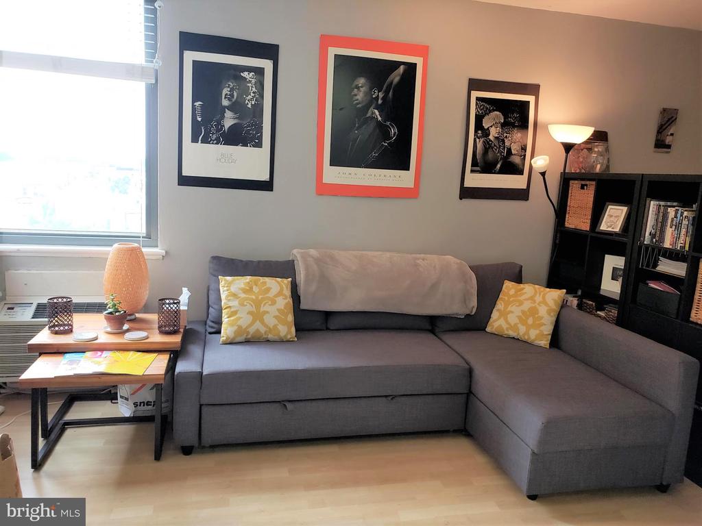 2601 Pennsylvania Ave #827