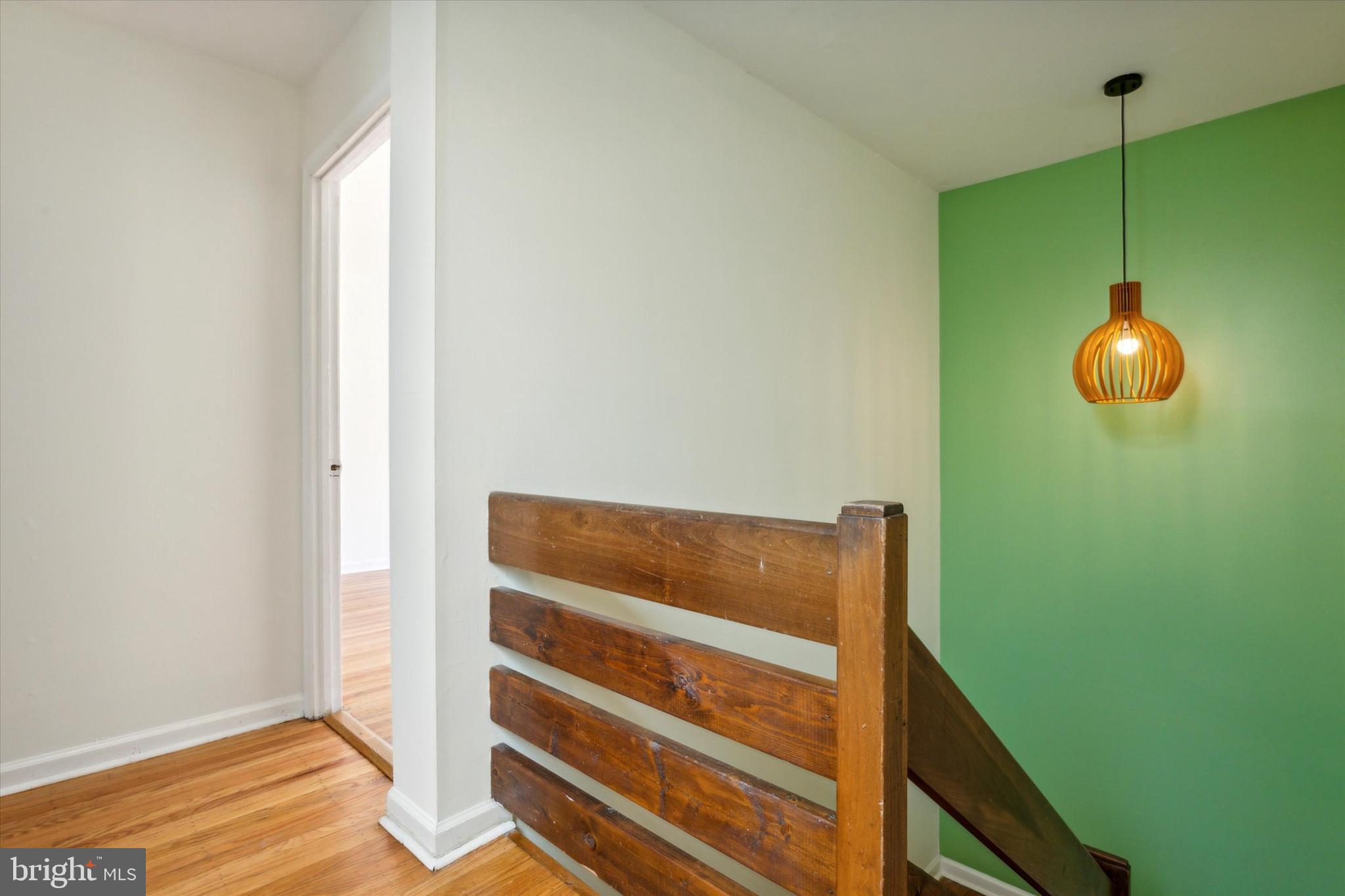 1124 1/2 LOMBARD ST