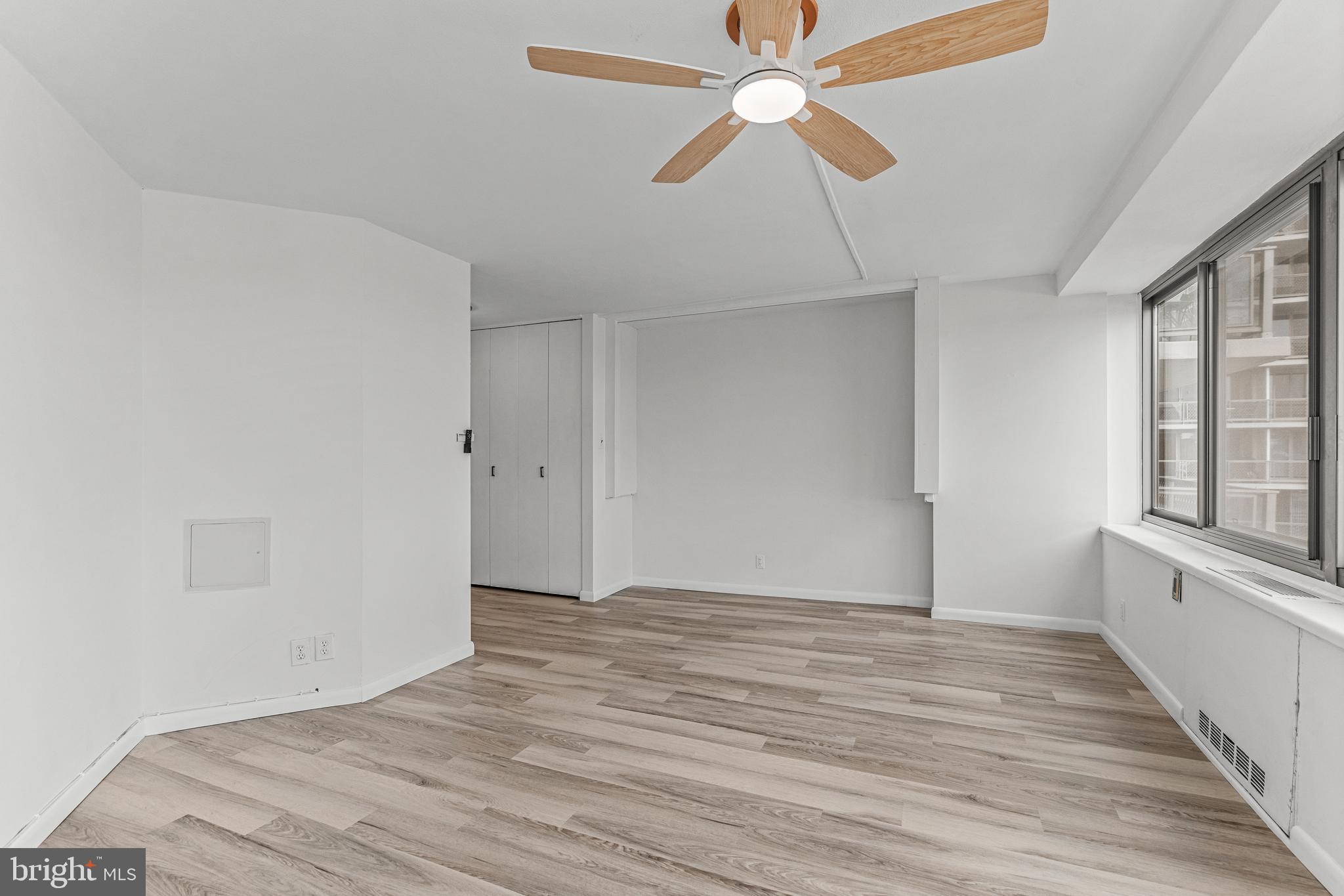 2401 Pennsylvania Ave #7c49