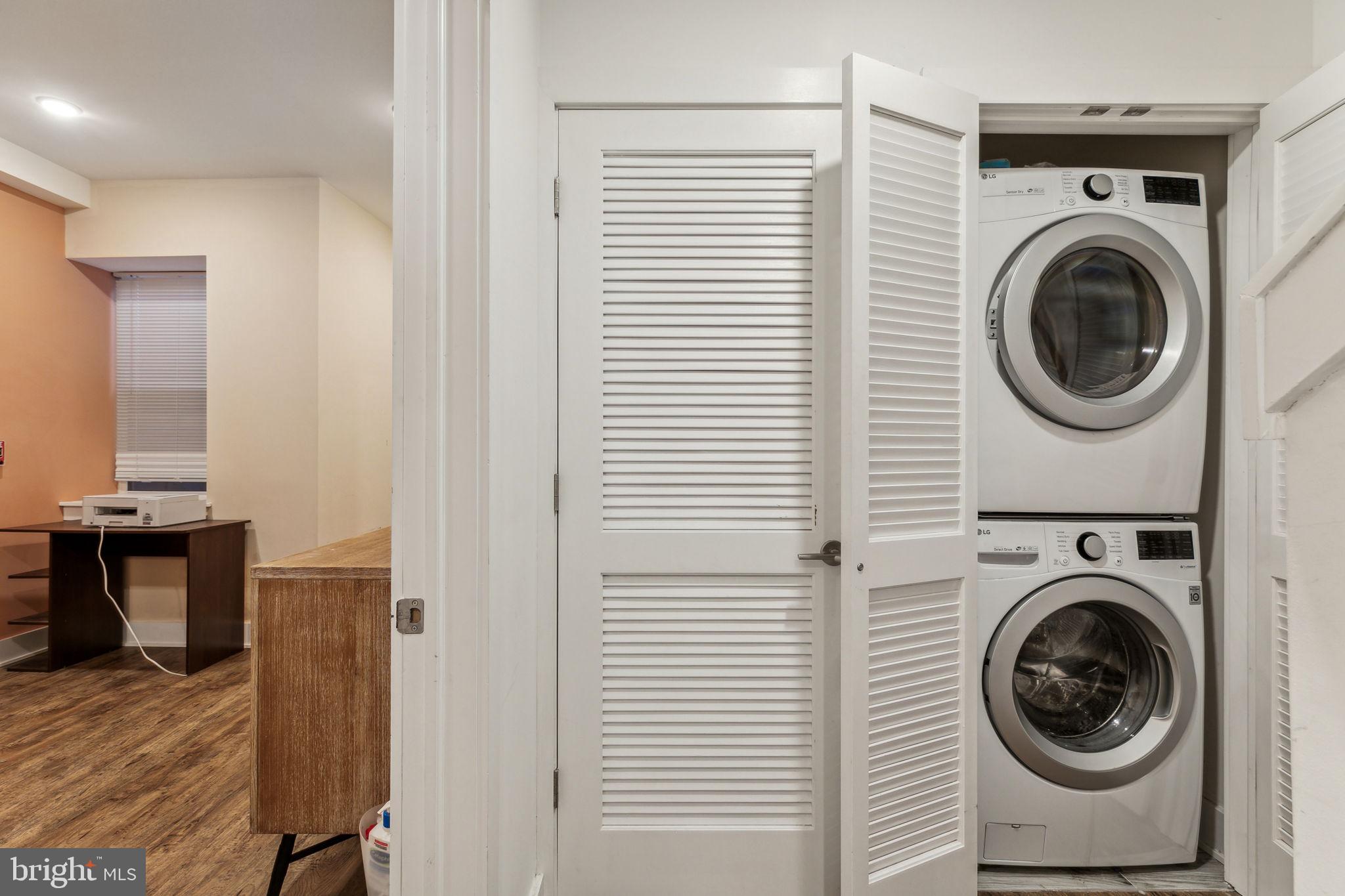 965 SHACKAMAXON ST #2