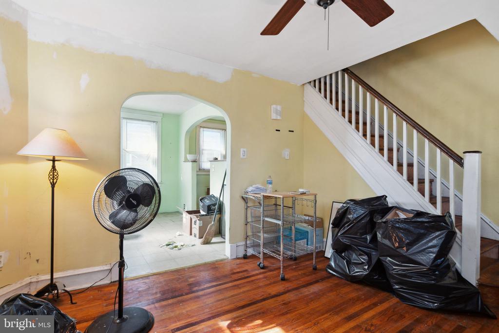 3200 W Willard St