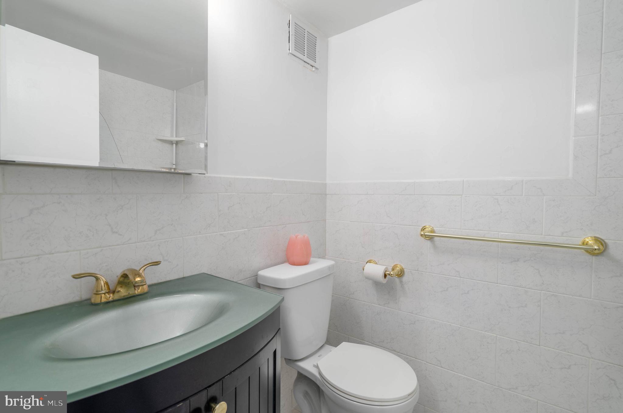 1900 JOHN F KENNEDY BLVD #1323