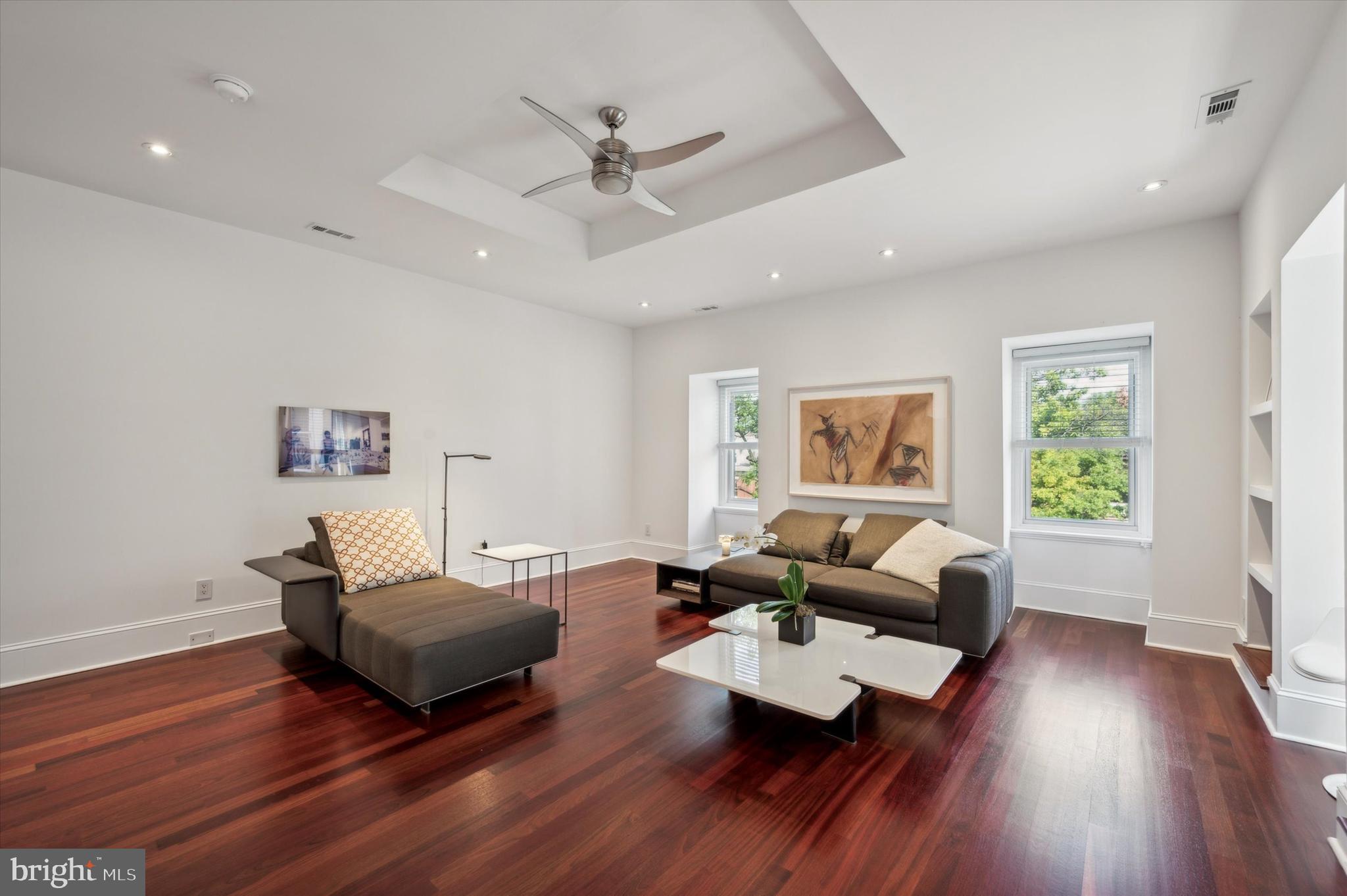 2012 Spring Garden St #Ph