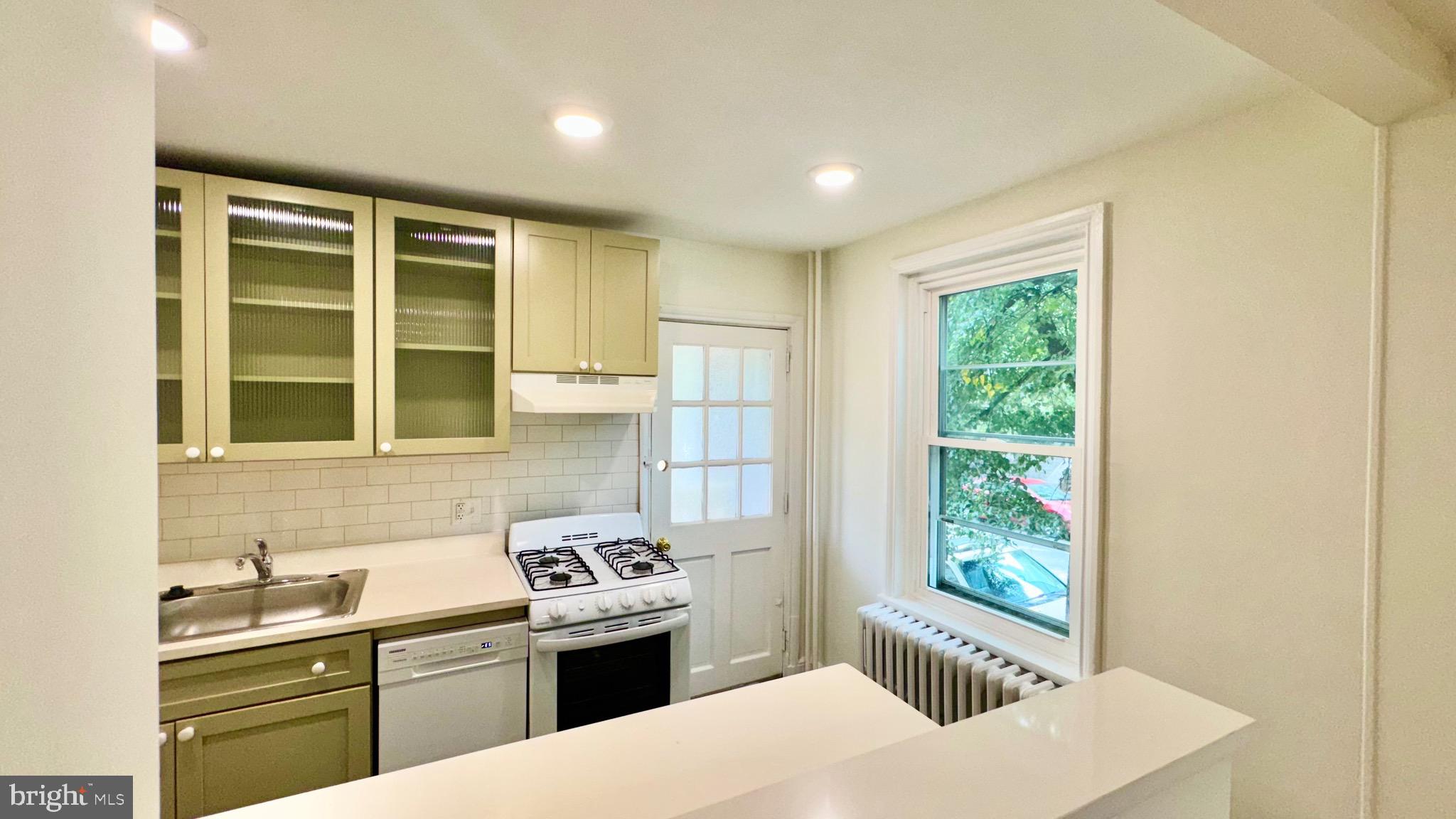 2148 GREEN ST #- UNIT 1
