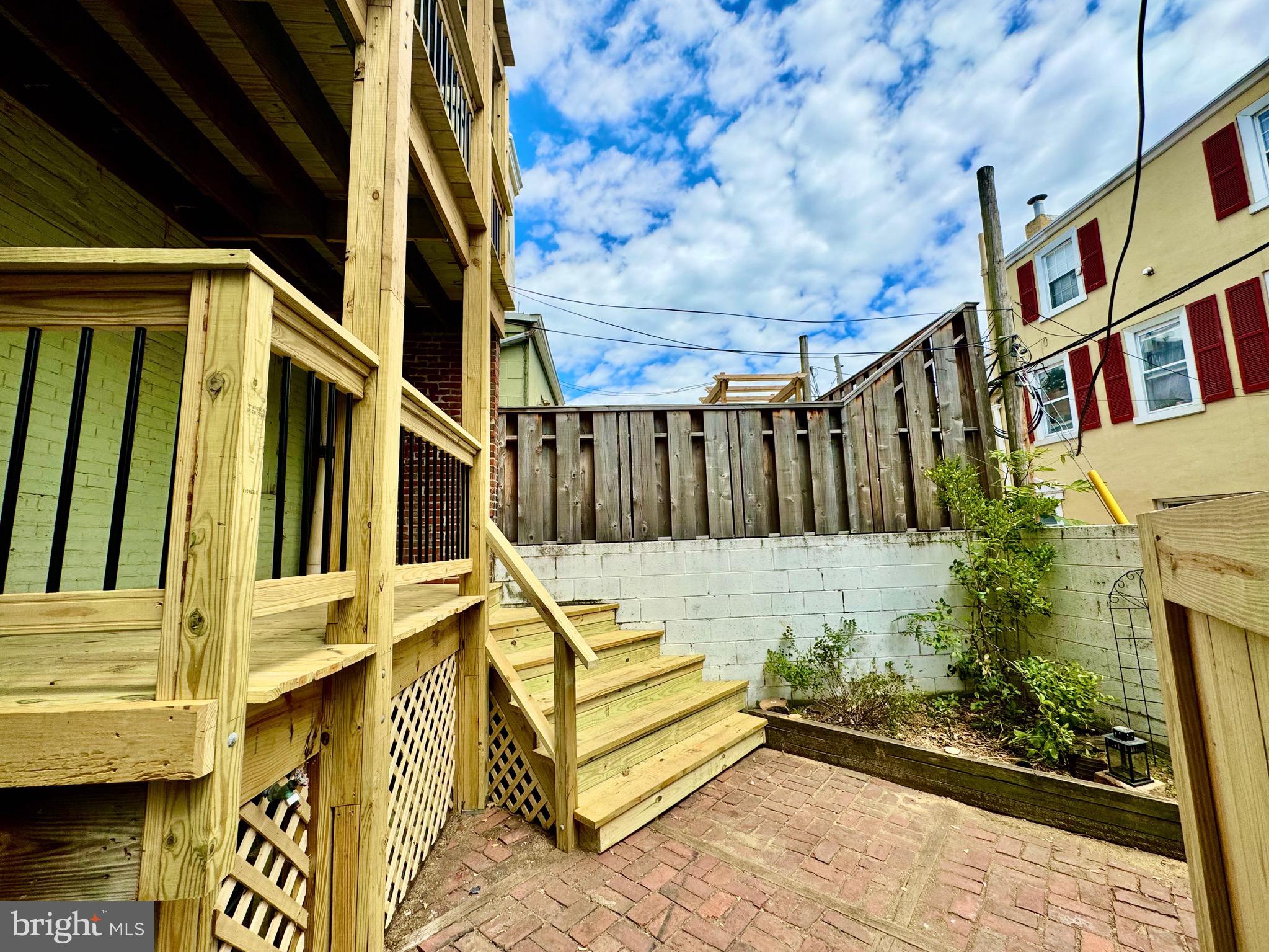2148 GREEN ST #- UNIT 1